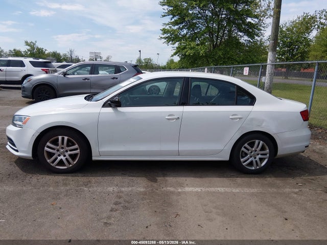 Volkswagen Jetta 2.0l S