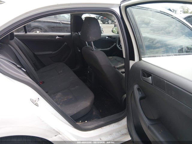 Volkswagen Jetta 2.0l S