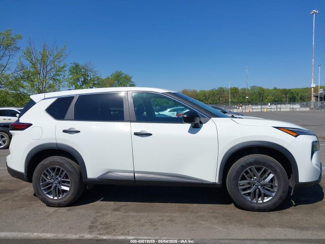 Nissan Rogue S Intelligent Awd