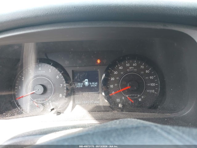 Toyota Sienna Le 8 Passenger
