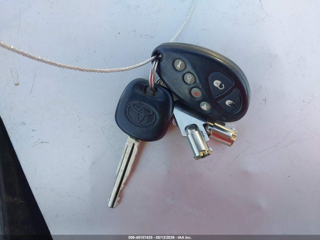 Toyota Sienna Le