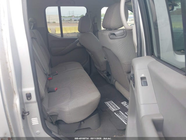 Nissan Frontier Le