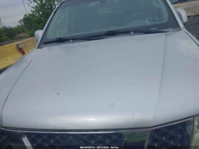 Nissan Frontier Le