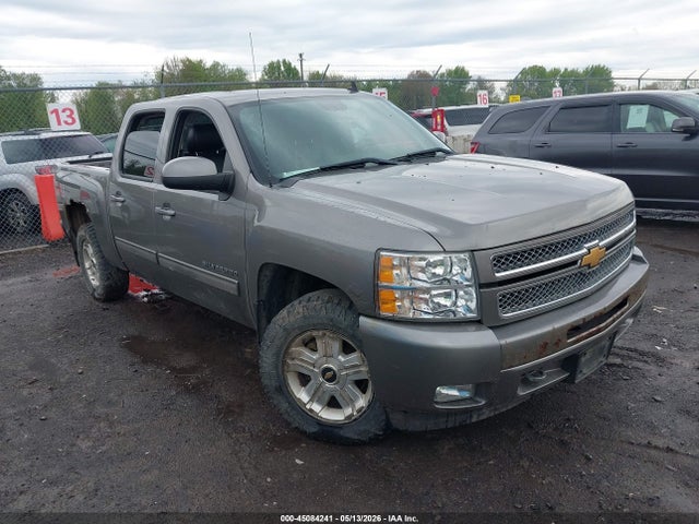 Salvage Chevrolet Silverado 1500 Image