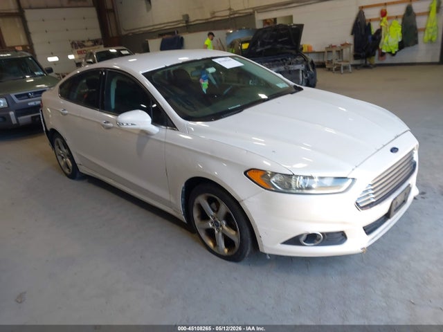 Salvage Ford Fusion Image