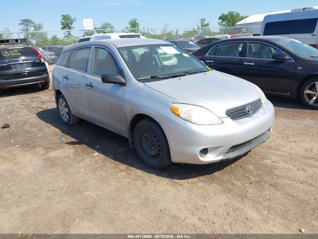 Salvage Toyota Matrix Image