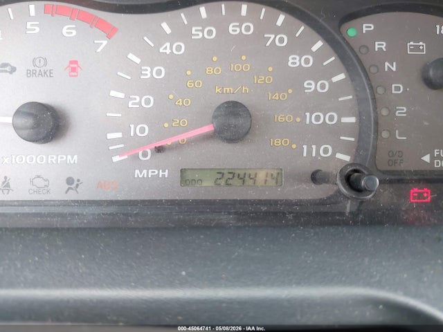 Toyota Sequoia Sr5 V8