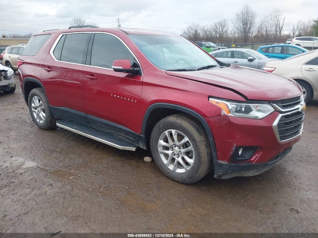 Salvage Chevrolet Traverse Image