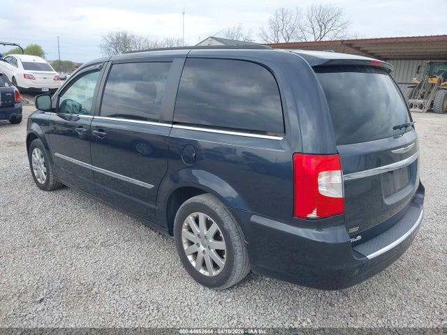 Chrysler Town & Country Touring