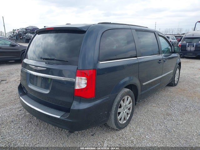 Chrysler Town & Country Touring