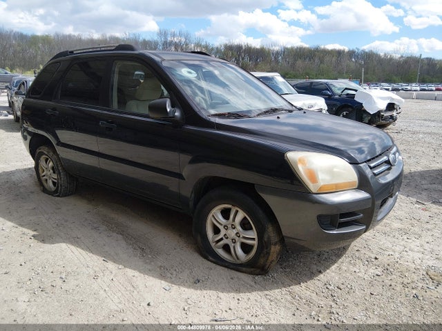 Salvage Kia Sportage Image