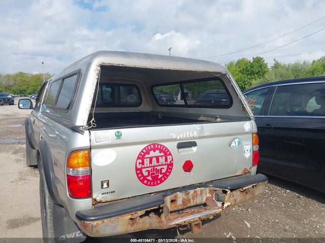 Toyota Tacoma Base V6