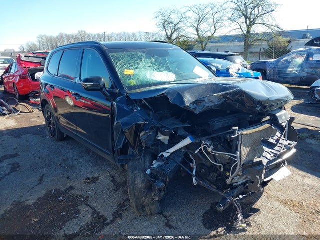 Salvage Kia Telluride Image