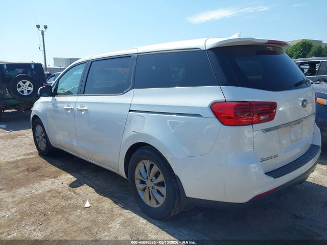 Kia Sedona Lx