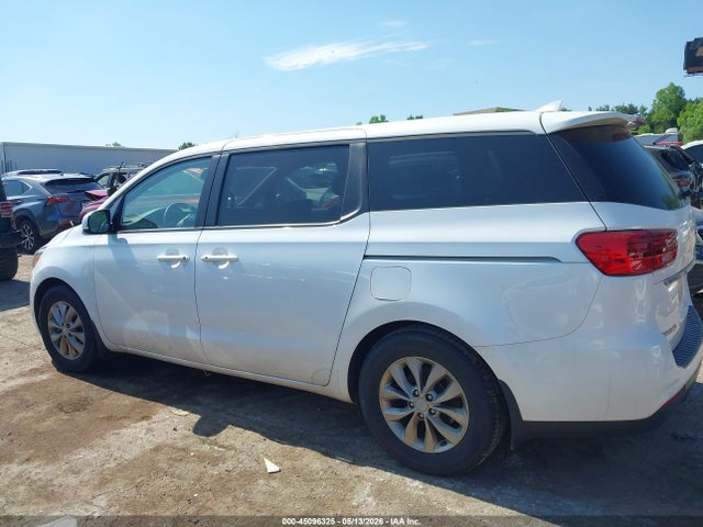Kia Sedona Lx