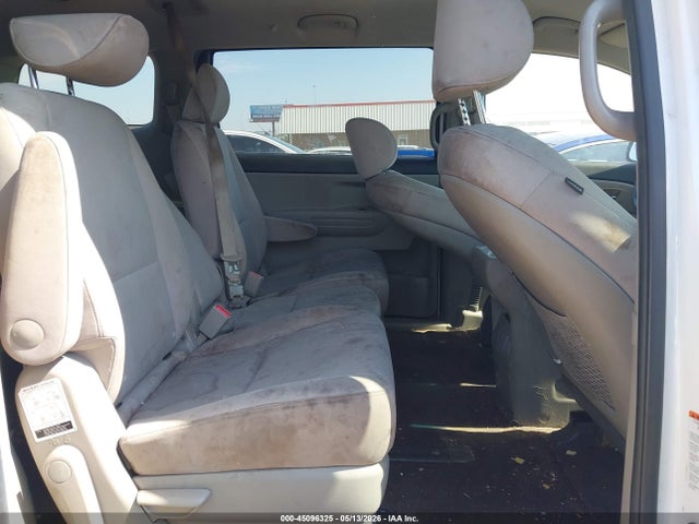 Kia Sedona Lx