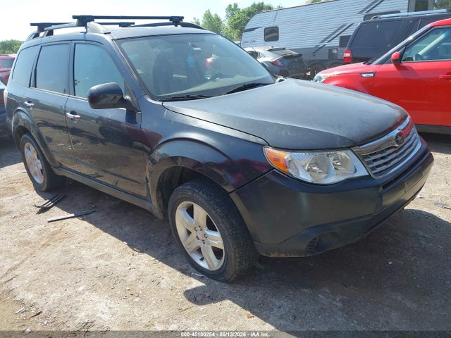 Salvage Subaru Forester Image