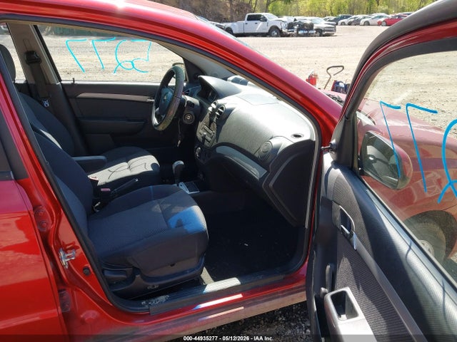 Chevrolet Aveo 1lt