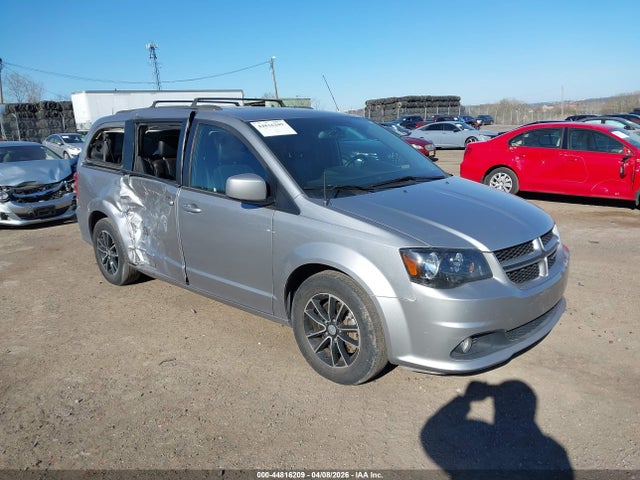 Salvage Dodge Grand Caravan Image
