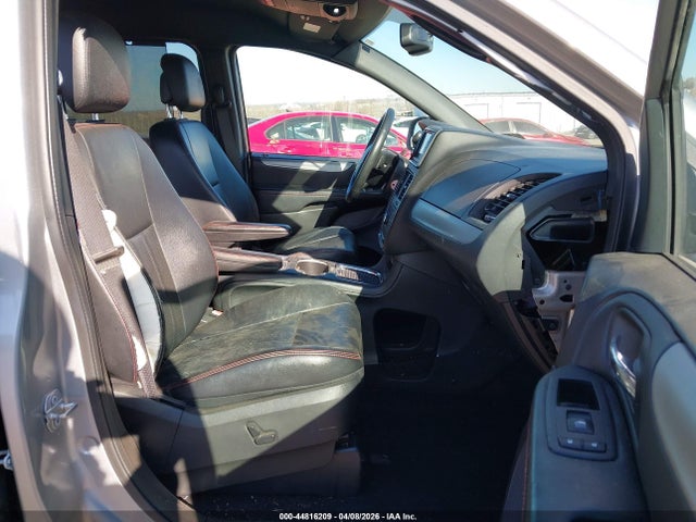 Dodge Grand Caravan Gt