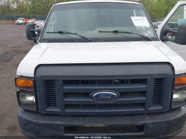 Ford E-250 Commercial