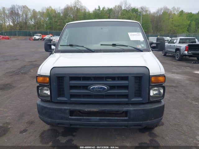 Ford E-250 Commercial
