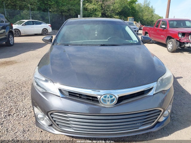 Toyota Avalon Hybrid Limited