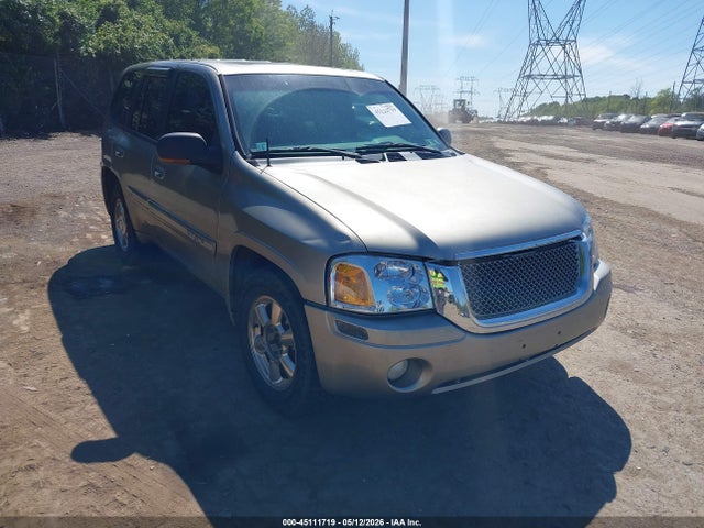 Salvage GMC Envoy Image