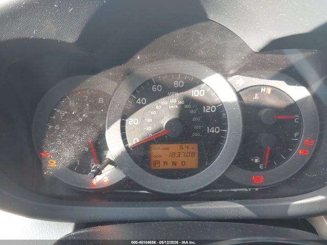 Toyota RAV4 Limited V6