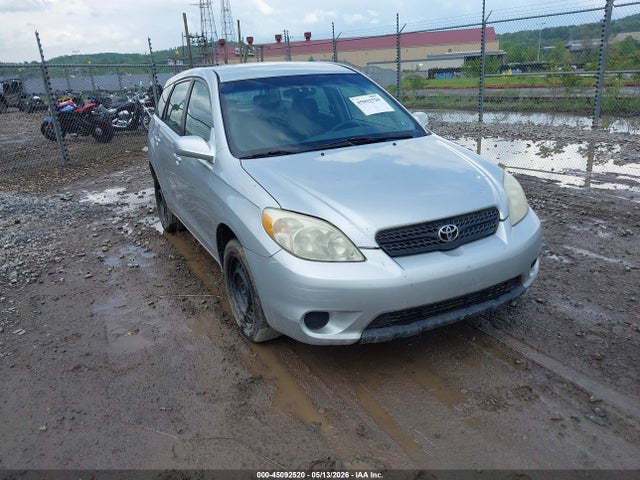 Salvage Toyota Matrix Image