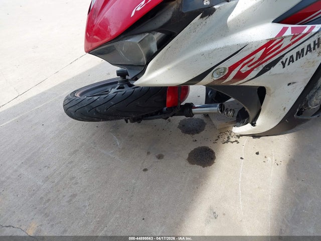 Yamaha Yzfr3