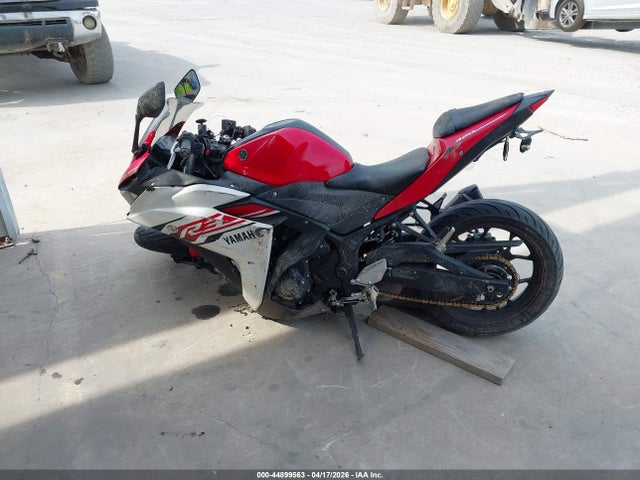 Yamaha Yzfr3