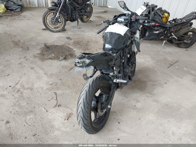 Kawasaki Ex300 A