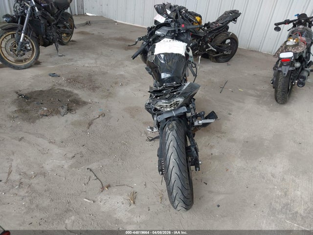 Kawasaki Ex300 A