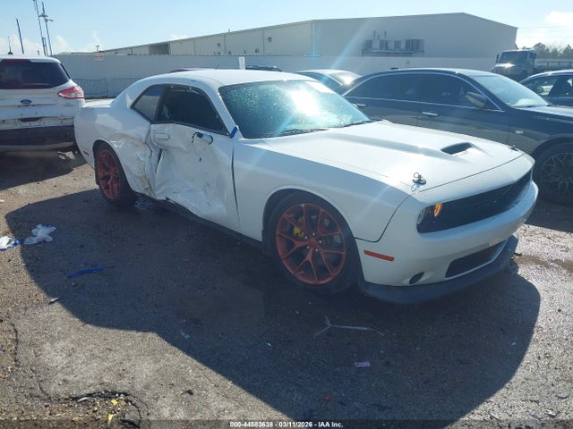 Salvage Dodge Challenger Image