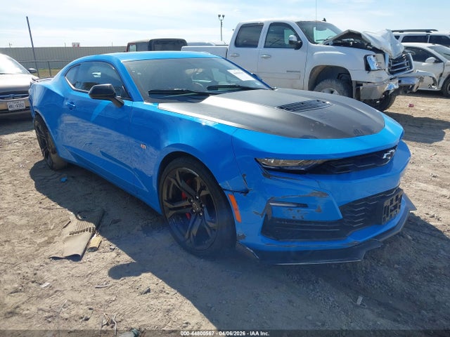 Salvage Chevrolet Camaro Image