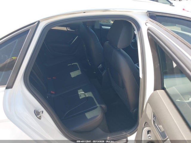 Audi A4 2.0t Premium