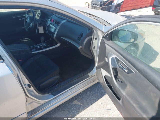 Nissan Altima 2.5 Sv