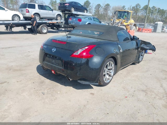 Nissan 370Z Touring
