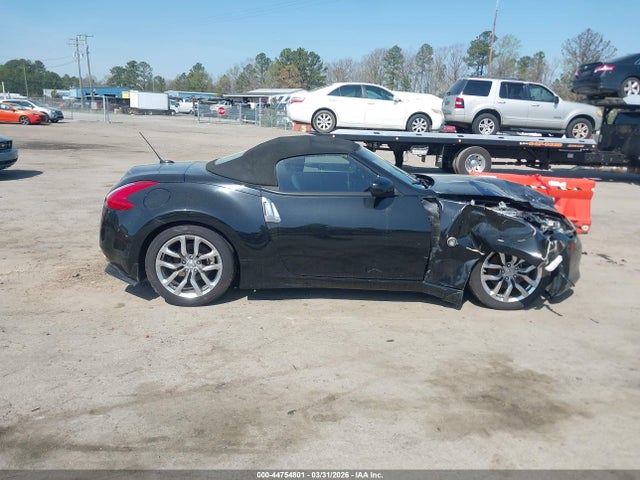 Nissan 370Z Touring