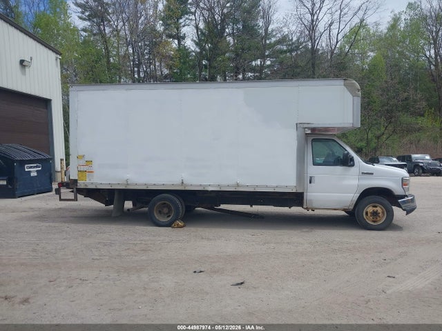 Ford E-450