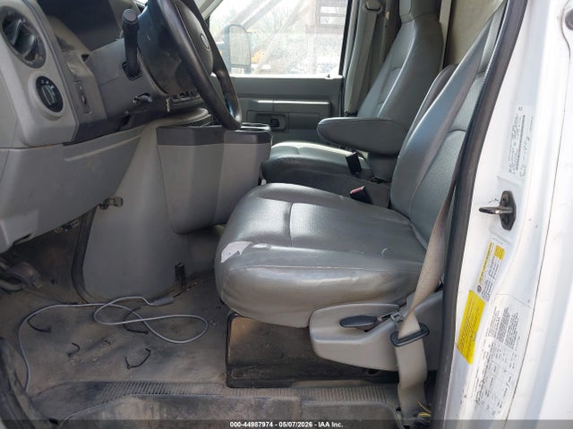 Ford E-450