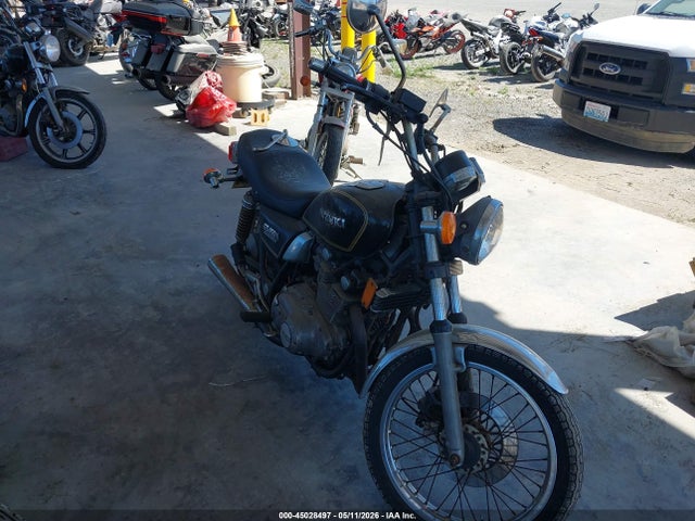 Salvage Suzuki Gs450 Image