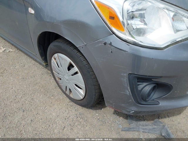 Mitsubishi Mirage Es