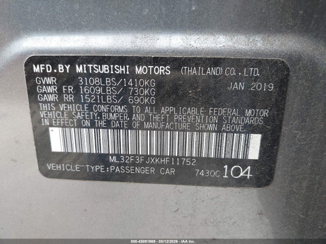 Mitsubishi Mirage Es
