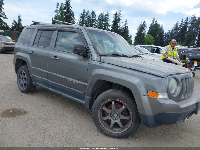Salvage Jeep Patriot Image