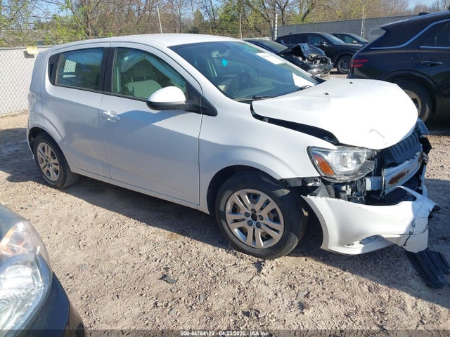 Salvage Chevrolet Sonic Image