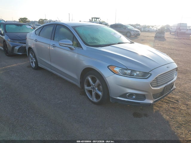 Salvage Ford Fusion Image