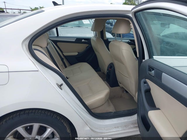 Volkswagen Jetta 1.8t Se