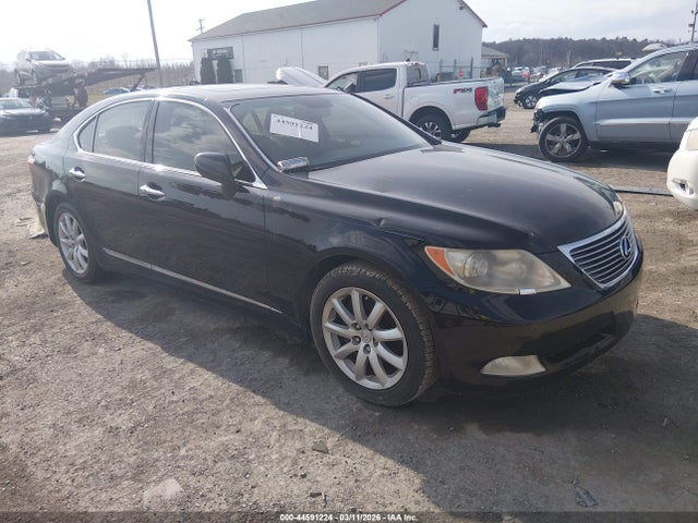 Salvage Lexus LS Image
